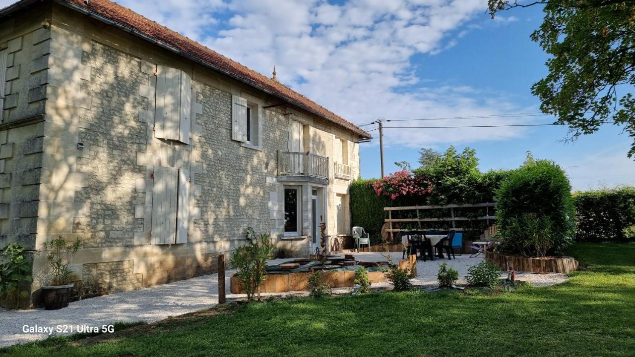 Logis De Pagnolet Ozillac Exterior foto