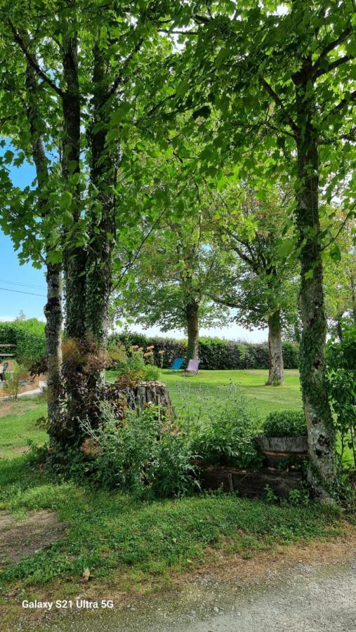 Logis De Pagnolet Ozillac Exterior foto