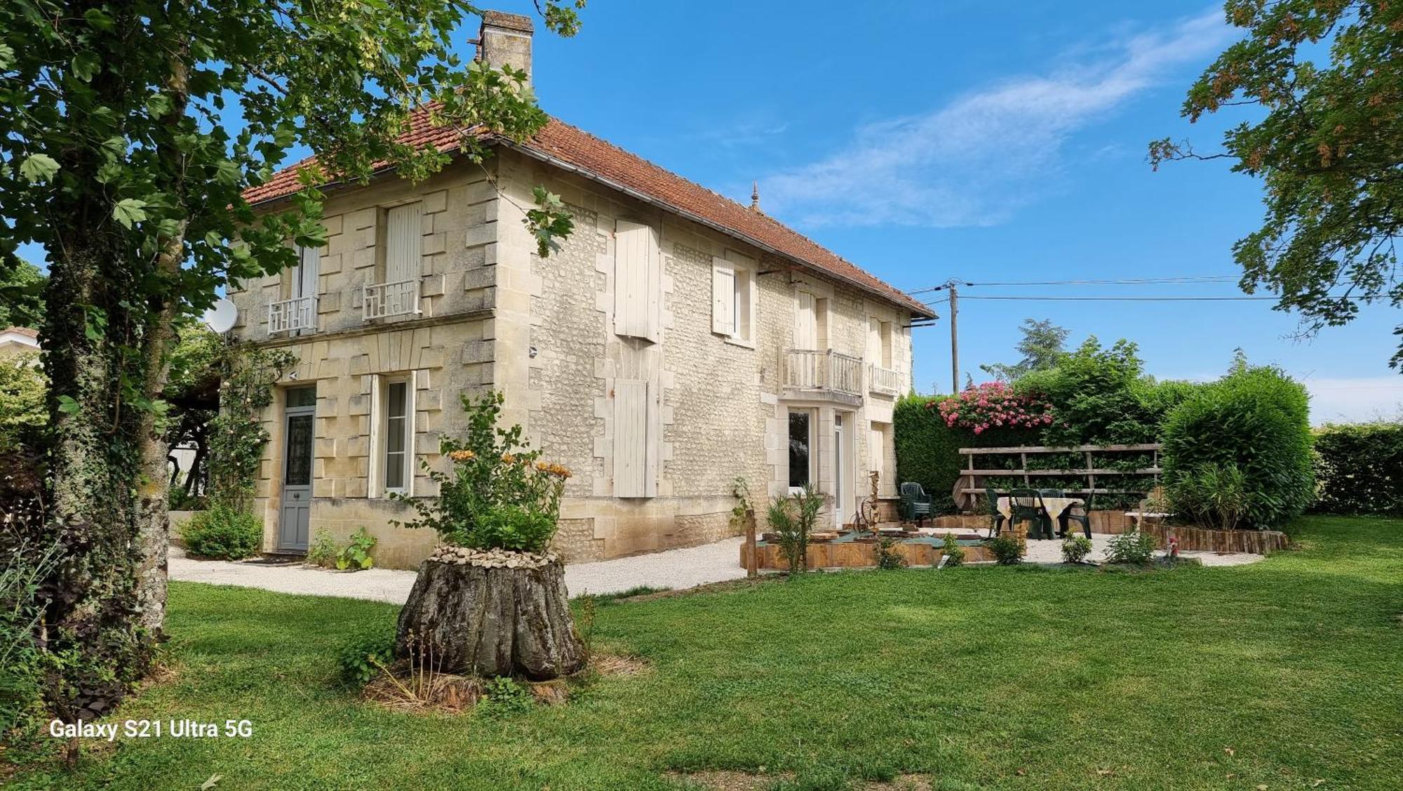 Logis De Pagnolet Ozillac Exterior foto